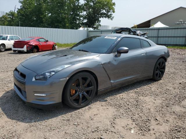  Salvage Nissan Gtr