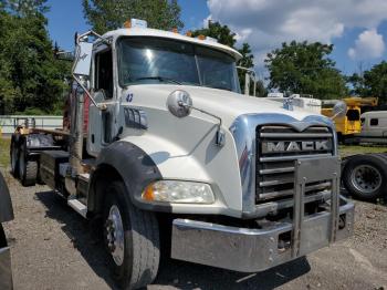  Salvage Mack 800 Gu800