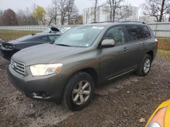  Salvage Toyota Highlander