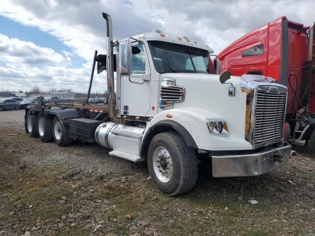  Salvage Freightliner 122sd