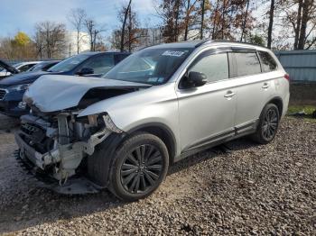  Salvage Mitsubishi Outlander