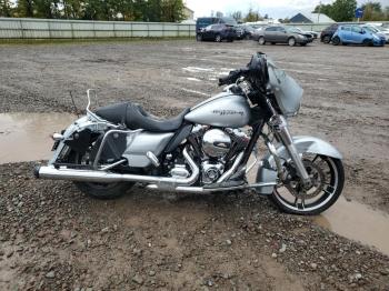  Salvage Harley-Davidson Fl