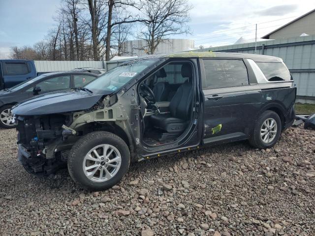  Salvage Kia Carnival