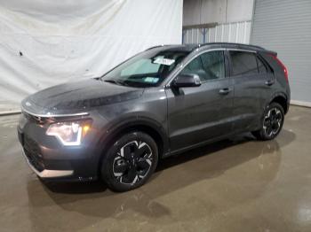  Salvage Kia Niro