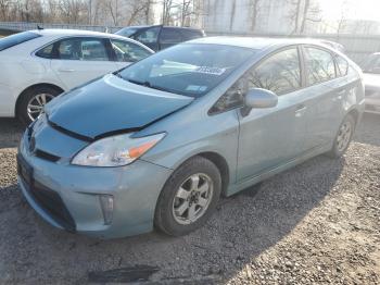  Salvage Toyota Prius