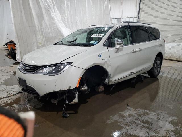  Salvage Chrysler Pacifica