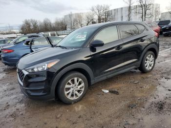  Salvage Hyundai TUCSON