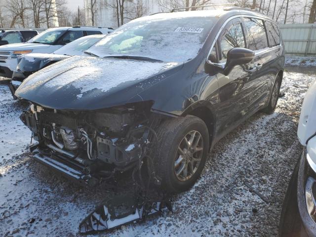  Salvage Chrysler Pacifica