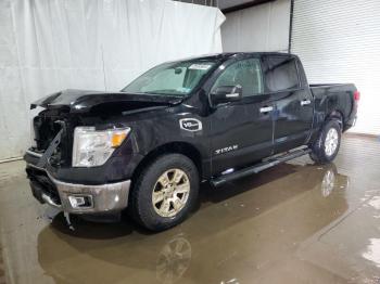  Salvage Nissan Titan