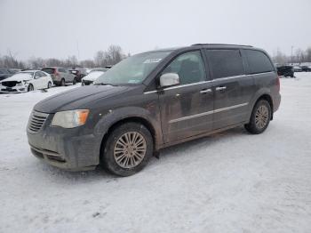  Salvage Chrysler Minivan