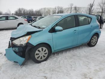  Salvage Toyota Prius