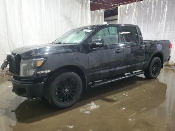  Salvage Nissan Titan