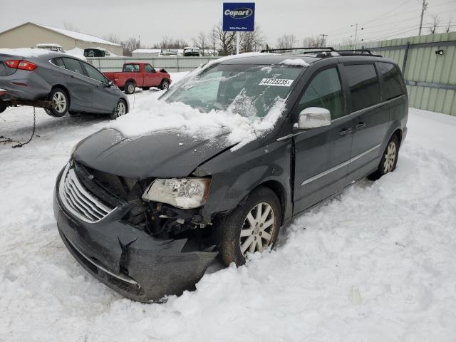  Salvage Chrysler Minivan