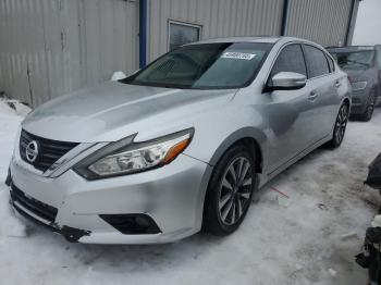  Salvage Nissan Altima