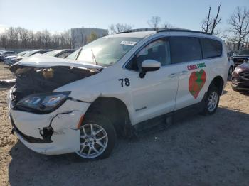  Salvage Chrysler Minivan