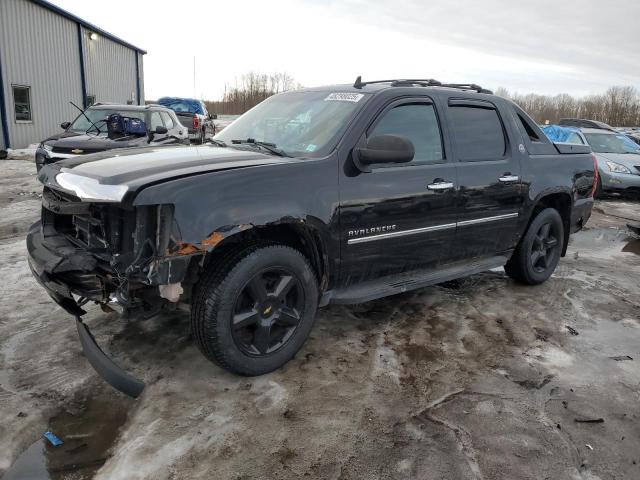  Salvage Chevrolet Avalanche