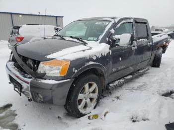  Salvage Nissan Titan