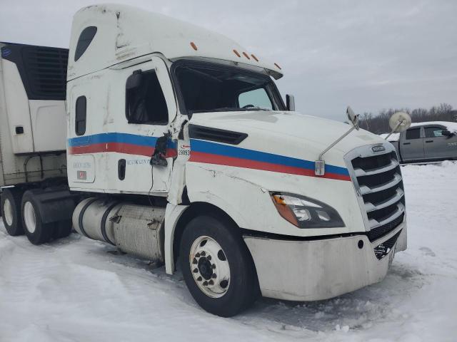  Salvage Freightliner Cascadia
