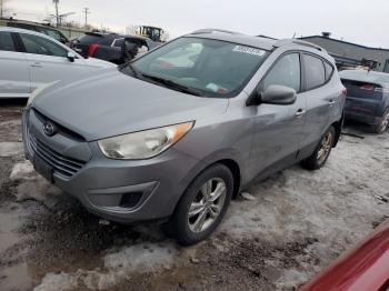  Salvage Hyundai TUCSON