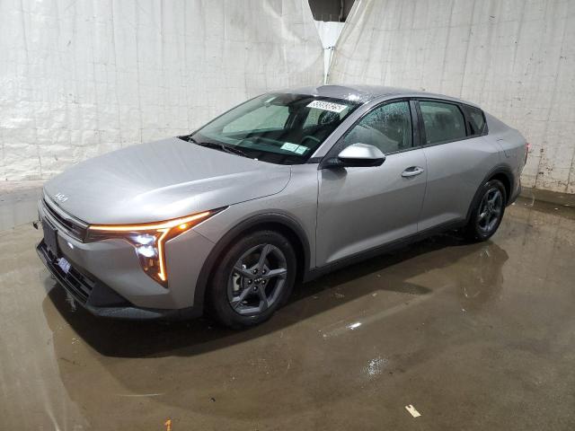 Salvage Kia K4 Lx