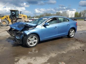  Salvage Volvo S60