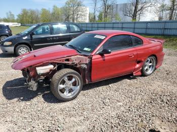  Salvage Ford Mustang