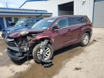 Salvage Toyota Highlander