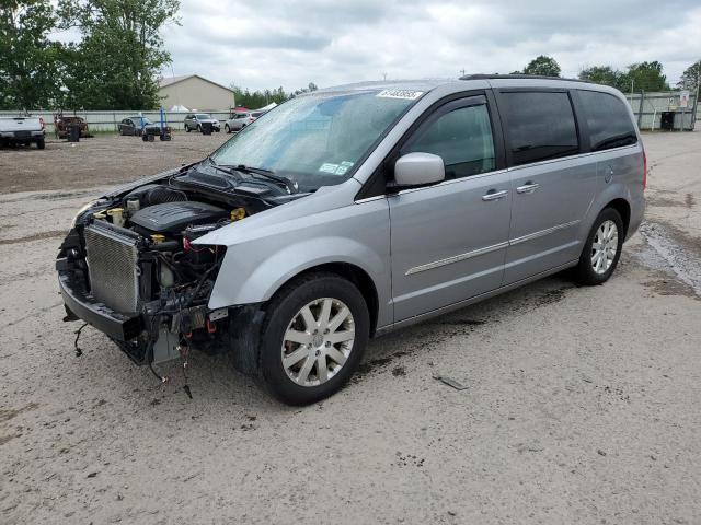  Salvage Chrysler Minivan