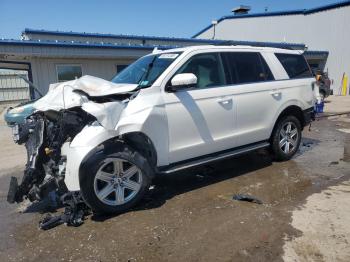  Salvage Ford Expedition