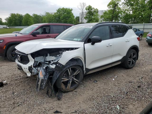  Salvage Volvo XC40