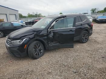  Salvage Volkswagen Tiguan