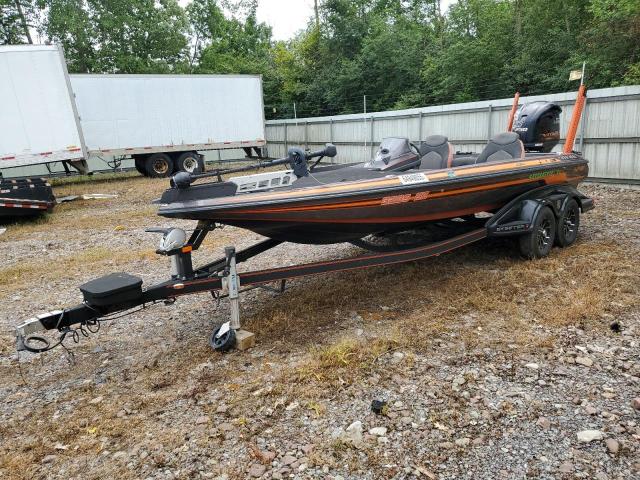  Salvage Skeeter Boat