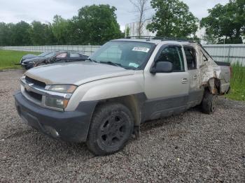  Salvage Chevrolet Avalanche