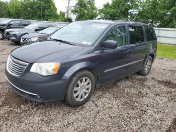  Salvage Chrysler Minivan