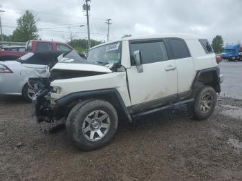 Salvage Toyota FJ Cruiser