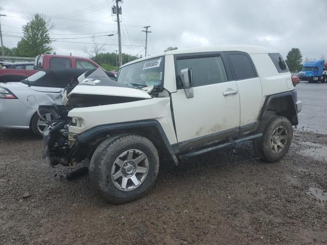  Salvage Toyota FJ Cruiser