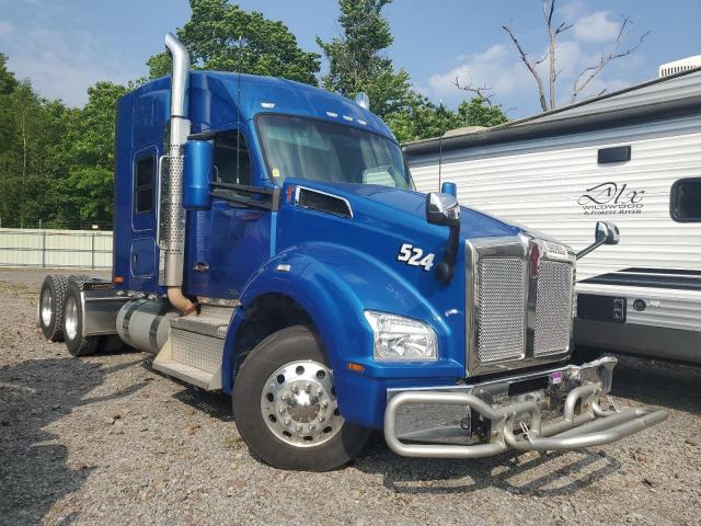  Salvage Kenworth Constructi