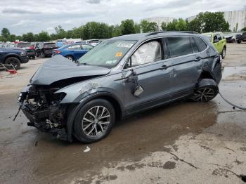 Salvage Volkswagen Tiguan