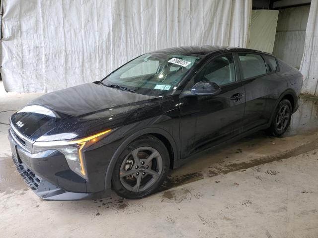  Salvage Kia K4 Lx