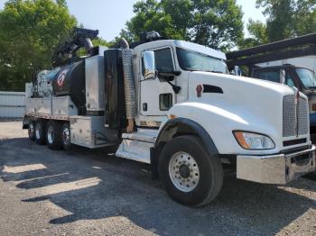  Salvage Kenworth T400a