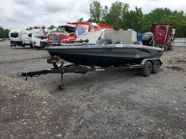  Salvage Triton Boat