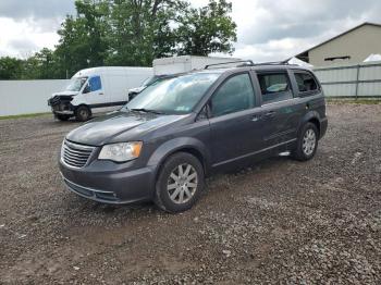  Salvage Chrysler Minivan