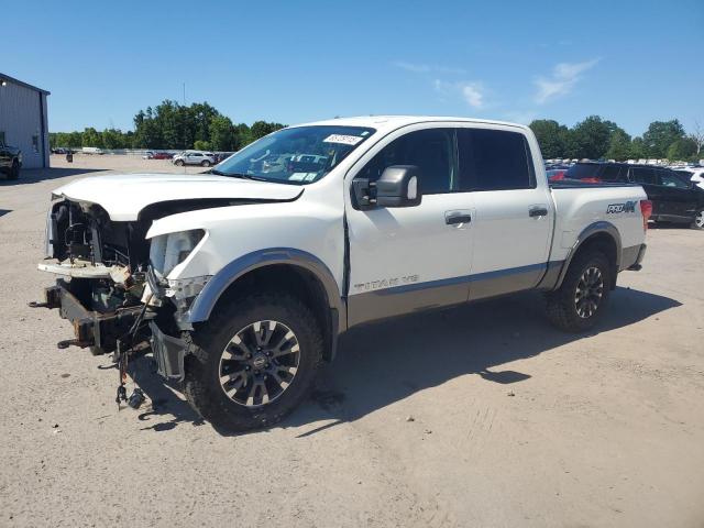  Salvage Nissan Titan