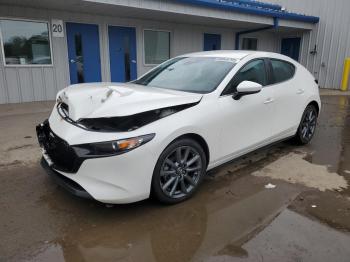  Salvage Mazda 3