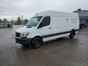  Salvage Mercedes-Benz Sprinter