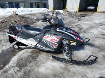  Salvage Ski-Doo Mxz550