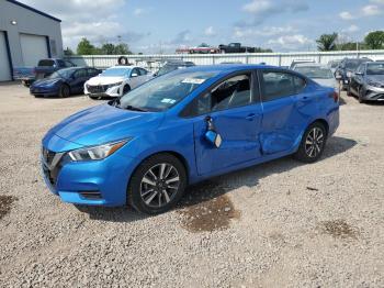  Salvage Nissan Versa