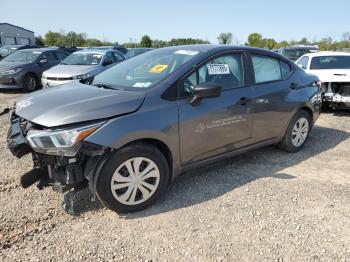  Salvage Nissan Versa