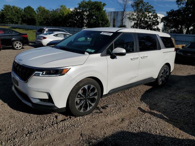  Salvage Kia Carnival