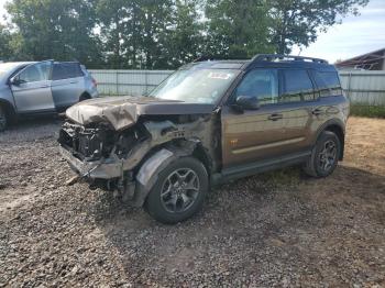  Salvage Ford Bronco